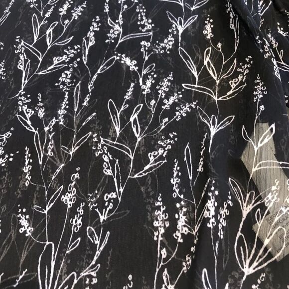 Zara size medium - Picture 3 of 4